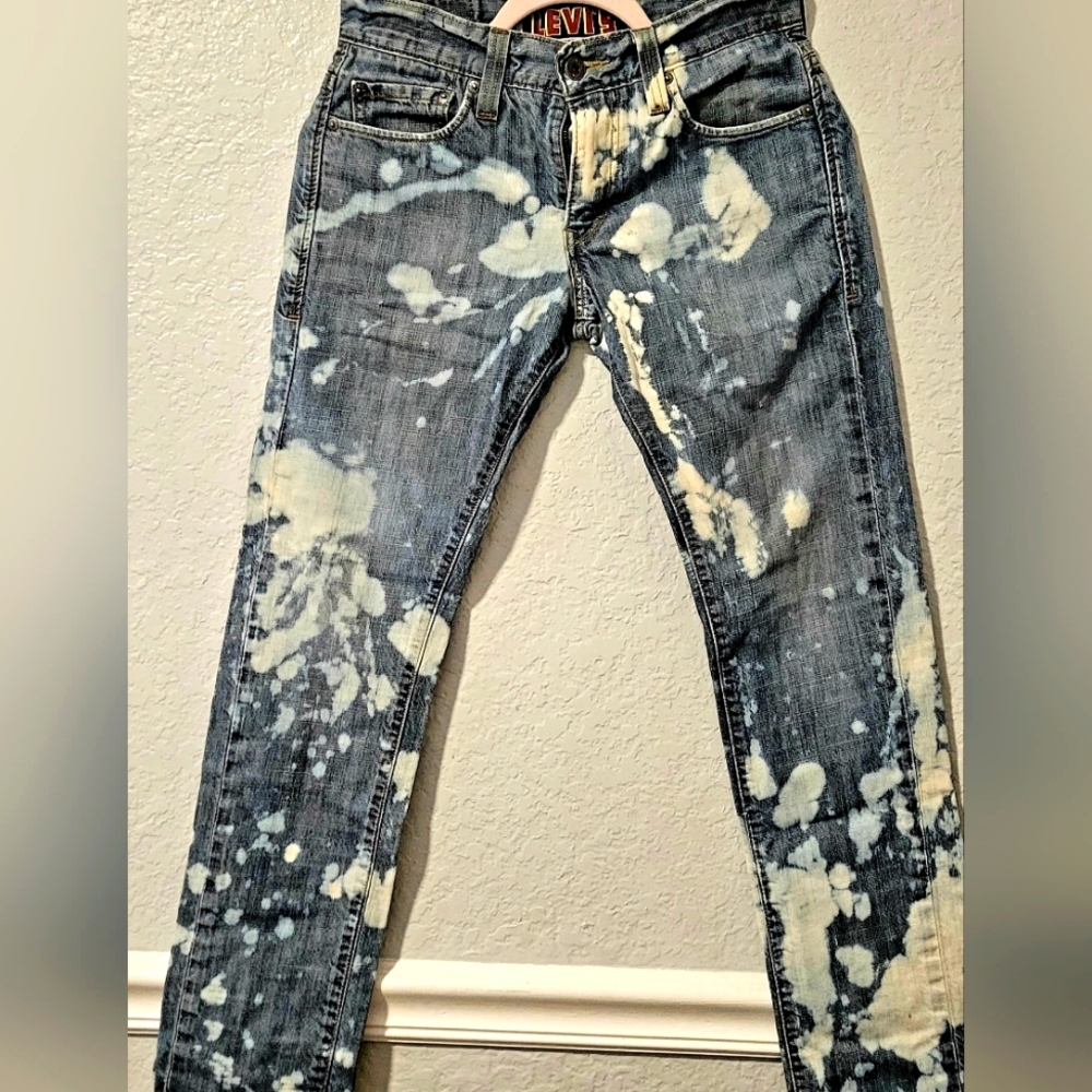 Levi's bleached Jean Pants